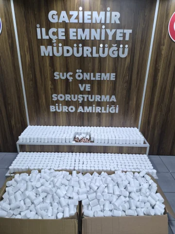İzmir'de uyuşturucu operasyonu: 105 bin 270 sentetik ecza ele geçirildi